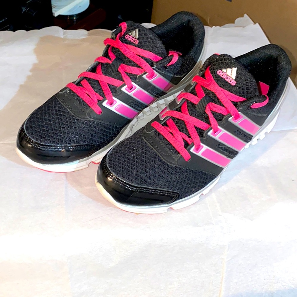 Like new, adidas athletic shoe